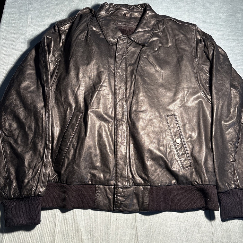 Wear Me Out Mens Black Genuine Leather Bomber Jacket Faux Fur Lined Size 42